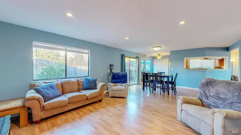 Other - 933 Bond Pl, Windsor, CA 95492 photo 7 of 15