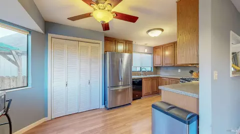 Other - 933 Bond Pl, Windsor, CA 95492 photo 11 of 15
