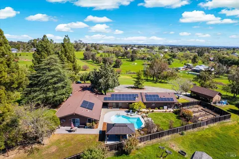 7748 Windsong Pl, Vacaville, CA 95688