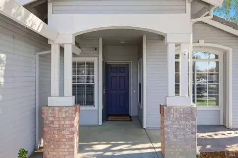 830 Green Dr, Dixon, CA 95620 photo 6
