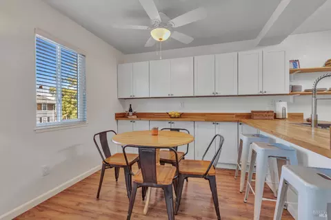 Dining - 61 Parrott St, Vallejo, CA 94590 photo 1 of 3