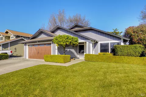 2296 Marshall Rd, Vacaville, CA 95687 photo 4