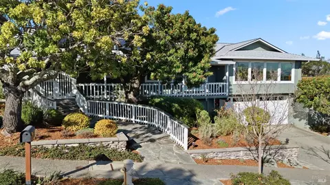 46 Mcnear Dr, San Rafael, CA 94901