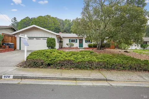 920 Calle Paseo, Novato, CA 94949