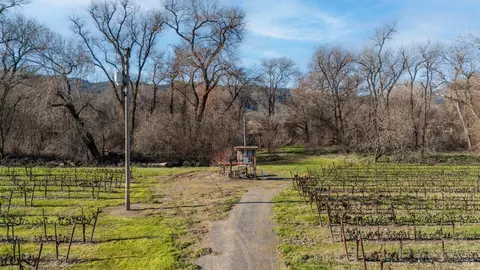 4900 Old River Rd, Ukiah, CA 95482 photo 7