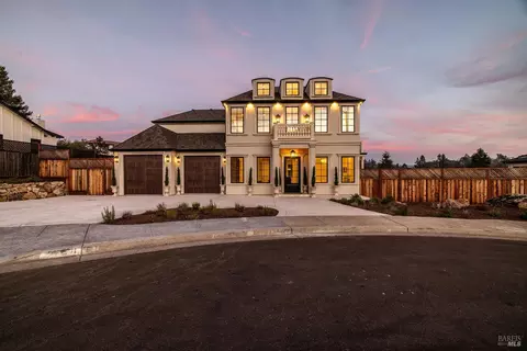 3724 Lakebriar Pl, Santa Rosa, CA 95403