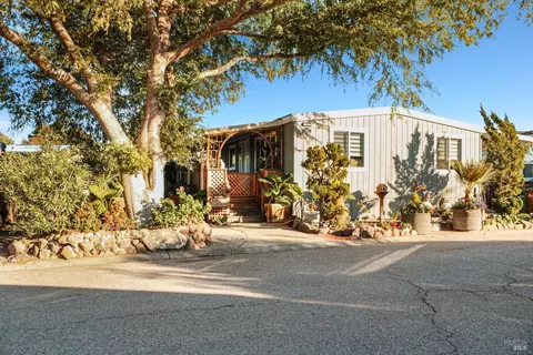 228 Yosemite Rd, San Rafael, CA 94903