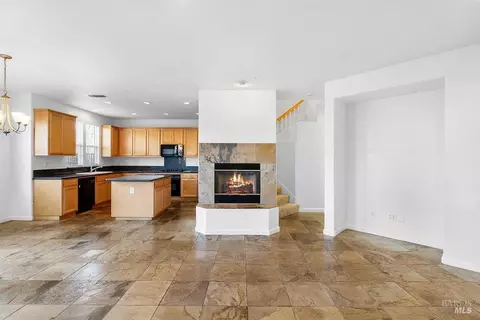 Living - 8356 Bennington Ct, Vallejo, CA 94591 photo 4 of 4