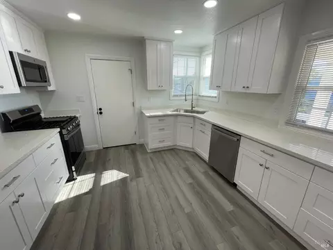 Kitchen - 242 Phelan Ave, Vallejo, CA 94590 photo 1 of 3