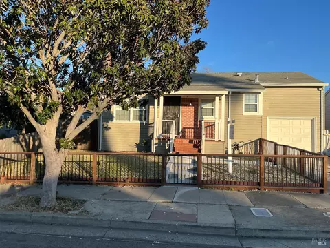 242 Phelan Ave, Vallejo, CA 94590