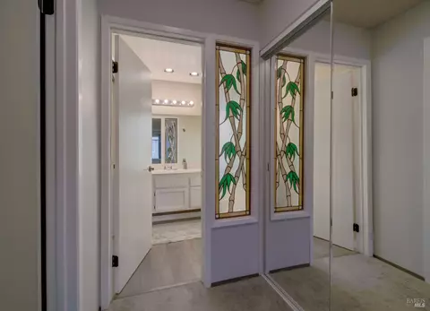 Entry Way - 2827 Sunburst Dr, Fairfield, CA 94533 photo 4 of 4