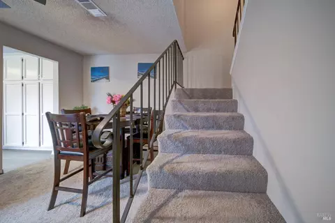 Dining - 2827 Sunburst Dr, Fairfield, CA 94533 photo 3 of 3