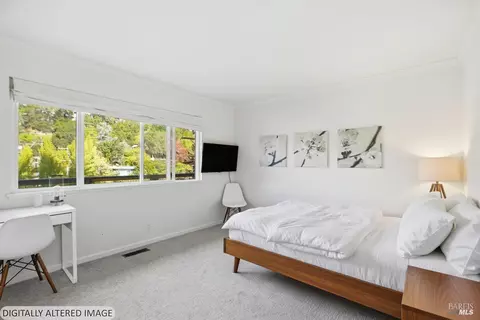 Bedroom - 58 Berkeley Ave, San Anselmo, CA 94960 photo 3 of 6