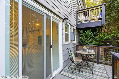 Exterior - 58 Berkeley Ave, San Anselmo, CA 94960 photo 3 of 9