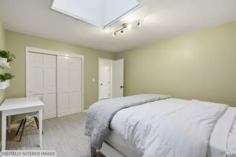 Bedroom - 58 Berkeley Ave, San Anselmo, CA 94960 photo 2 of 6