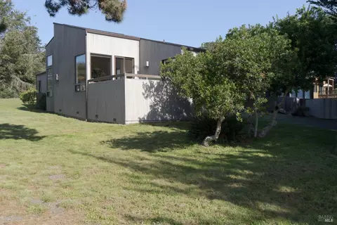 41146 Leeward Rd #35C, The Sea Ranch, CA 95497
