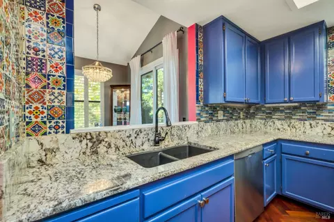 Kitchen - 667 Cherry Ave #34, Sonoma, CA 95476 photo 2 of 2