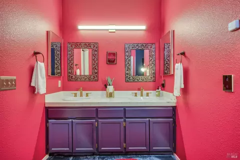 Bath - 667 Cherry Ave #34, Sonoma, CA 95476 photo 1 of 3