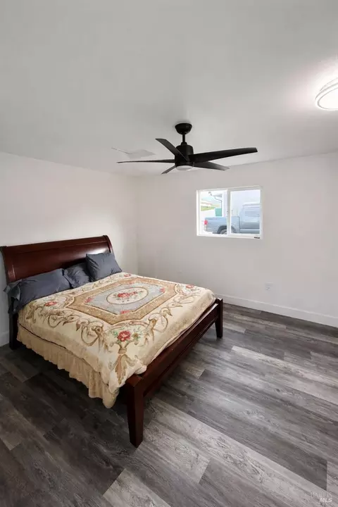 Bedroom - 252 Margie Dr, Willits, CA 95490 photo 3 of 5