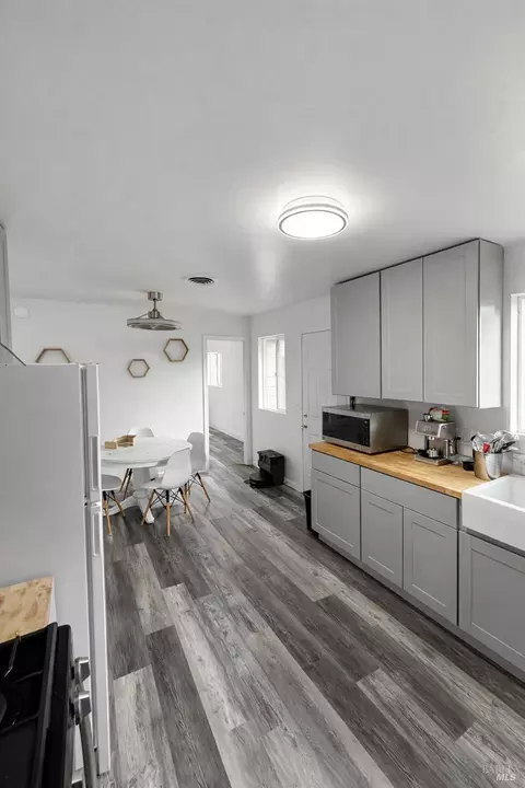 Kitchen - 252 Margie Dr, Willits, CA 95490 photo 1 of 1