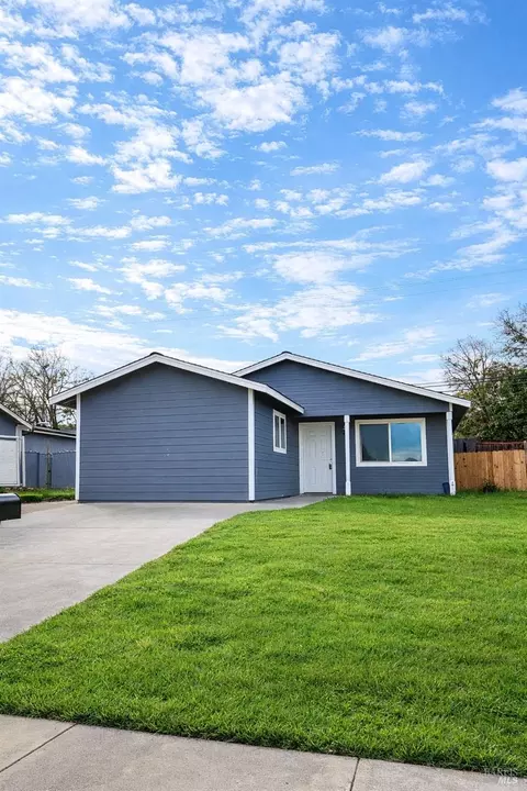 252 Margie Dr, Willits, CA 95490