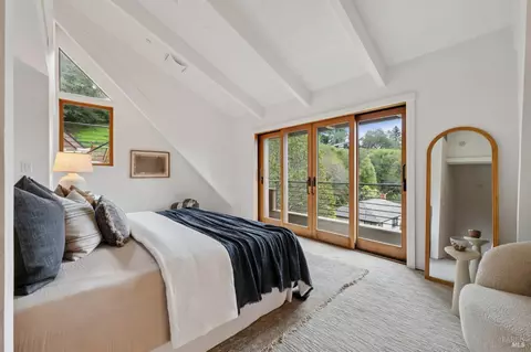 Bedroom - 30 Edgehill Rd, Mill Valley, CA 94941 photo 1 of 5