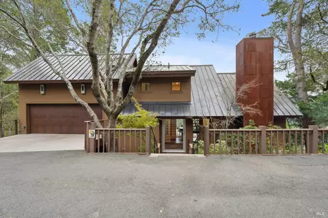 Exterior - 30 Edgehill Rd, Mill Valley, CA 94941 photo 1 of 8