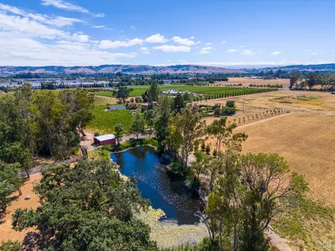 20780 8th St E, Sonoma, CA 95476 photo 43