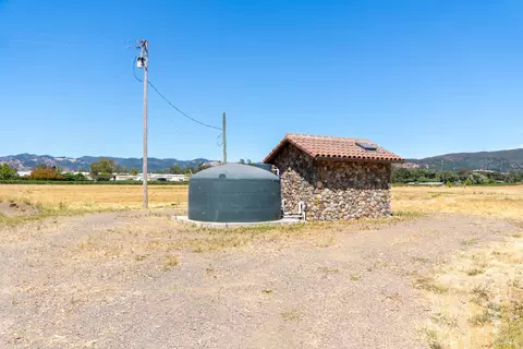 20780 8th St E, Sonoma, CA 95476 photo 12