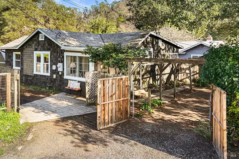 60 Sacramento Ave, San Anselmo, CA 94960