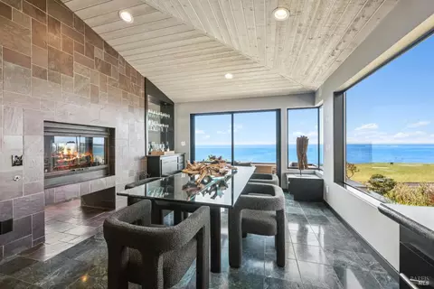 Dining - 21108 Pelican Loop, Bodega Bay, CA 94923 photo 1 of 2