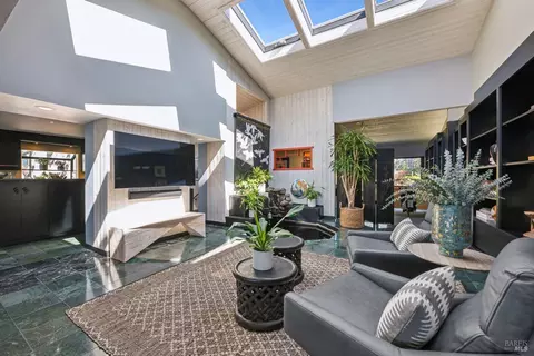 Living - 21108 Pelican Loop, Bodega Bay, CA 94923 photo 10 of 10