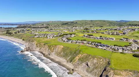 View/Area - 21108 Pelican Loop, Bodega Bay, CA 94923 photo 7 of 8