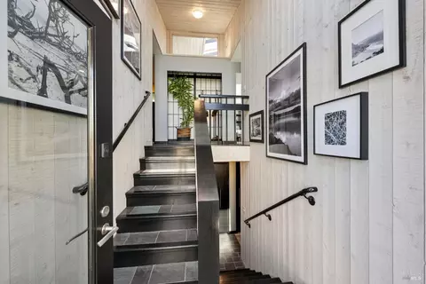 Entry Way - 21108 Pelican Loop, Bodega Bay, CA 94923 photo 3 of 4