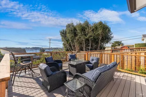 Exterior - 1235 Bay View St, Bodega Bay, CA 94923 photo 2 of 4