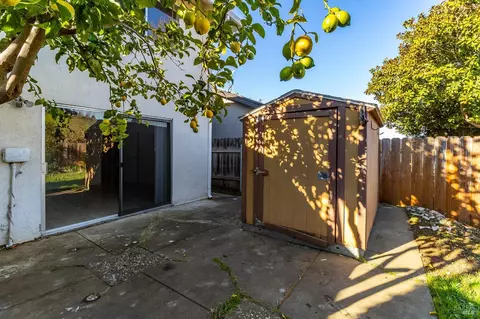 Exterior - 112 Palomar Ln, Vallejo, CA 94591 photo 5 of 21