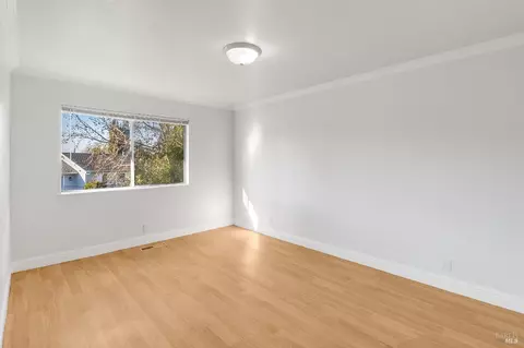 Bedroom - 112 Palomar Ln, Vallejo, CA 94591 photo 6 of 13