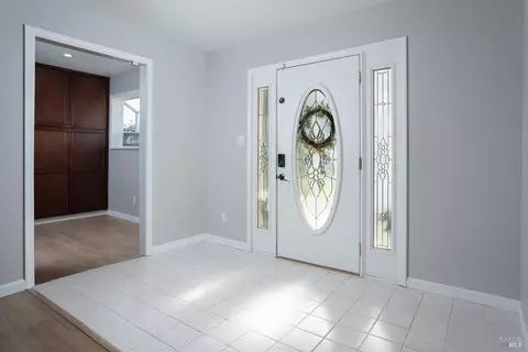 Entry Way - 16 Solano Dr, Dixon, CA 95620 photo 1 of 1