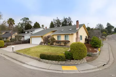 1 Andreas Cir, Novato, CA 94945