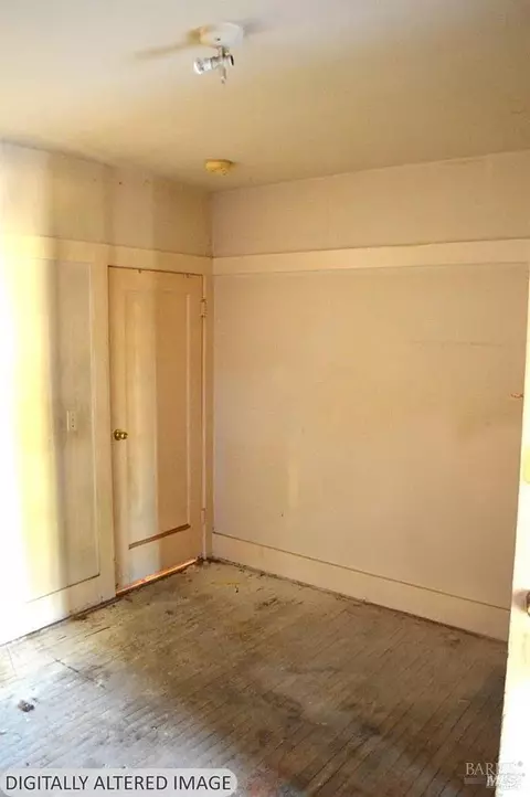 Bedroom - 1141 E 33rd St, Oakland, CA 94610 photo 3 of 7