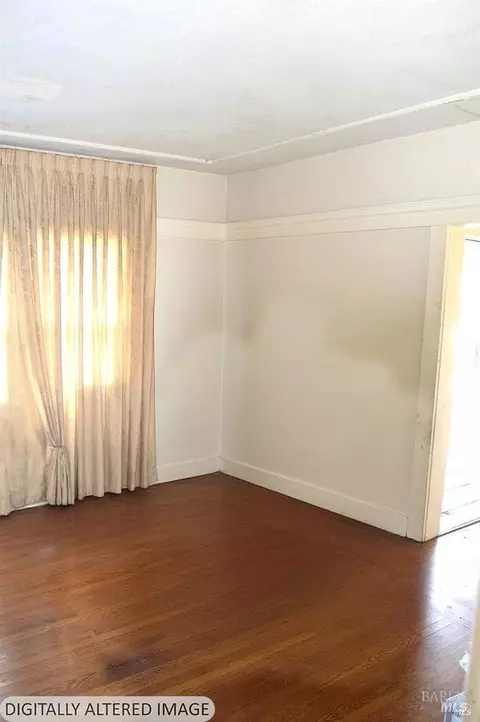 Bedroom - 1141 E 33rd St, Oakland, CA 94610 photo 2 of 7