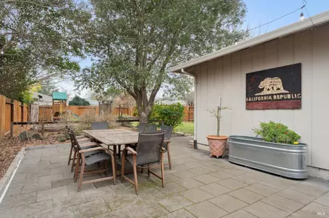 Exterior - 19440 Riverside Dr, Sonoma, CA 95476 photo 6 of 24