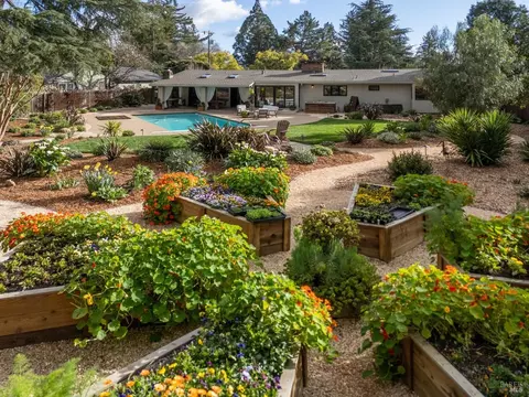 1222 Apple Tree Ct, Sonoma, CA 95476 photo 39
