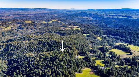 17470 Willow Creek Rd, Occidental, CA 95465 photo 3