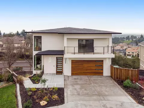 1966 Viewpointe Cir, Santa Rosa, CA 95403