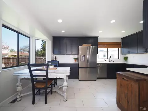 105 Zapata Ct, Windsor, CA 95492 photo 13