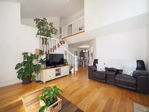 105 Zapata Ct, Windsor, CA 95492 photo 7