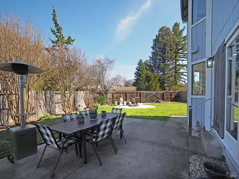 105 Zapata Ct, Windsor, CA 95492 photo 33
