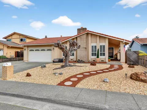 116 Rose Petal Ct, Petaluma, CA 94954