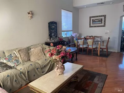 4288 Melody Ln, Vallejo, CA 94591 photo 3